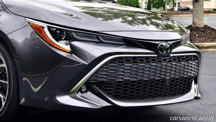 This Modest 2022 Corolla Defied Depreciation | Carscoops